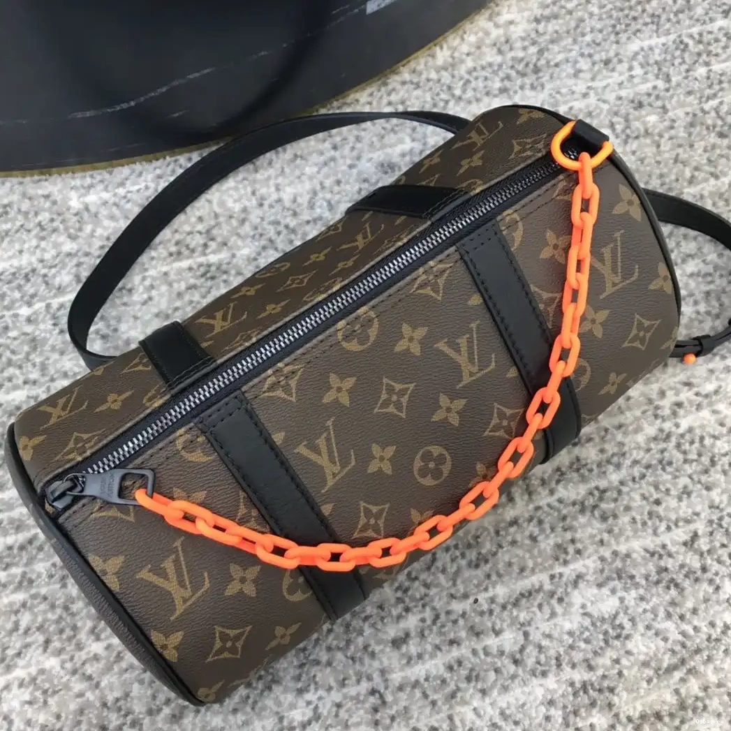 PAPILLON VUITTON LOUIS 0625
